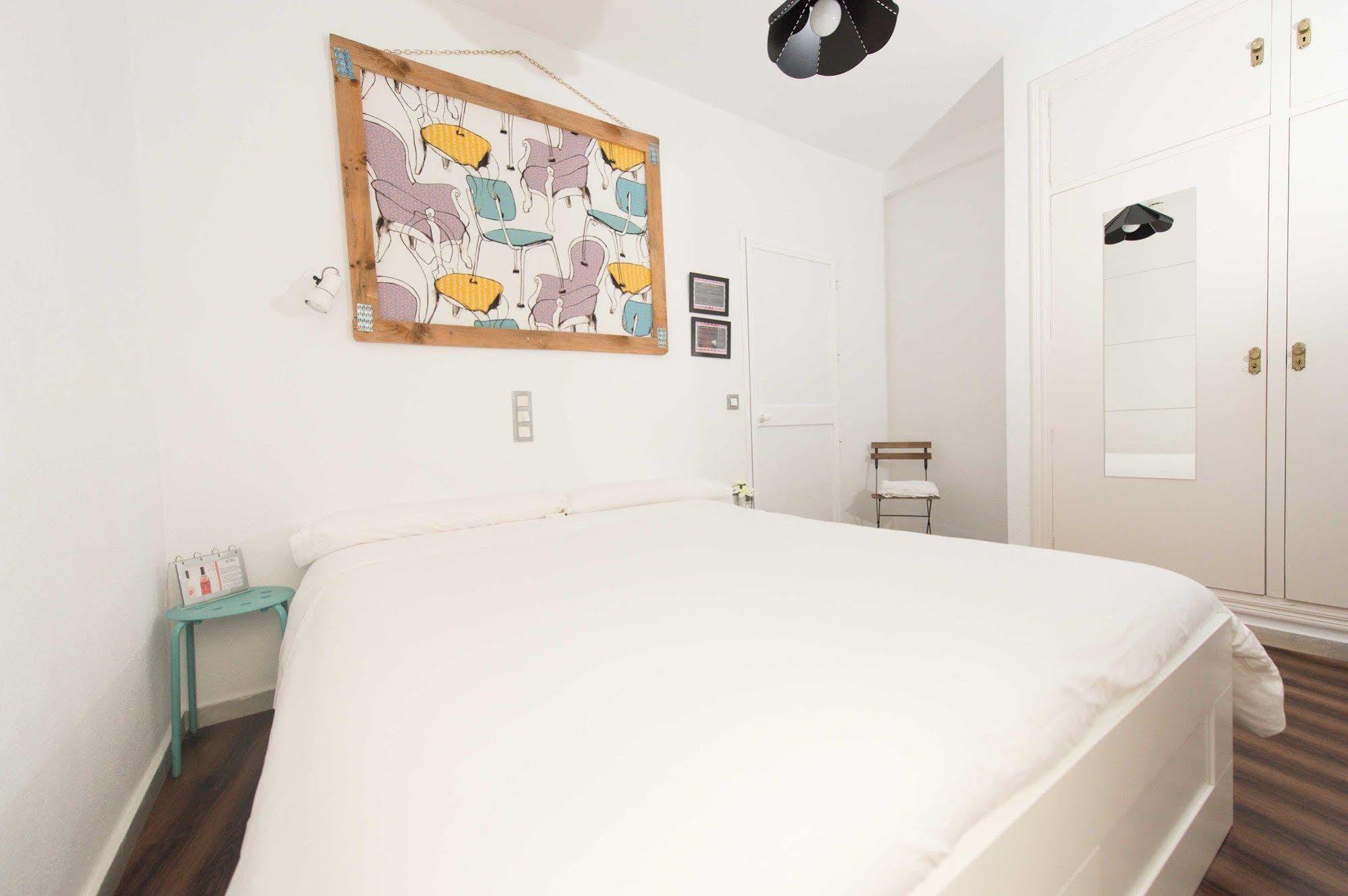 Boutike Guesthouse Seville Exterior photo